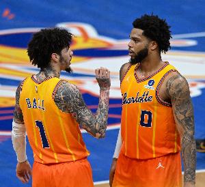 最新NBA雷霆vs爵士比賽回放_(tái)最新NBA雷霆vs爵士比賽回放在線觀看_免費(fèi)看直播